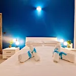 Homeholidaysanremo - Palace Апартаменты Санремо