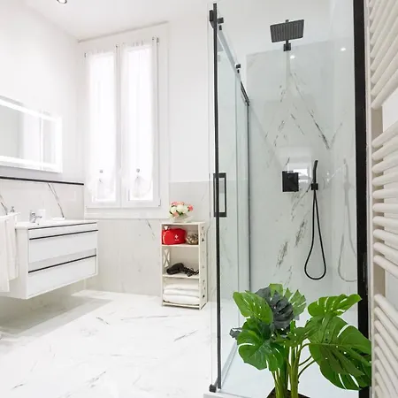 Homeholidaysanremo - Palace Apartment *