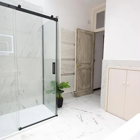 Апартаменты Homeholidaysanremo - Palace *